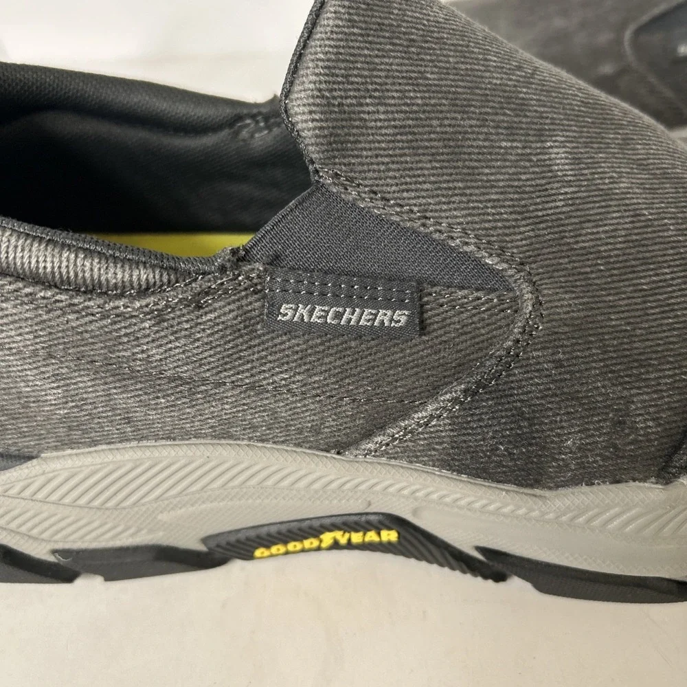 SKECHERS Men's Sz. 11.5  Gray Relax Fit Respected-Fallston‎ Slip-on NWOB
